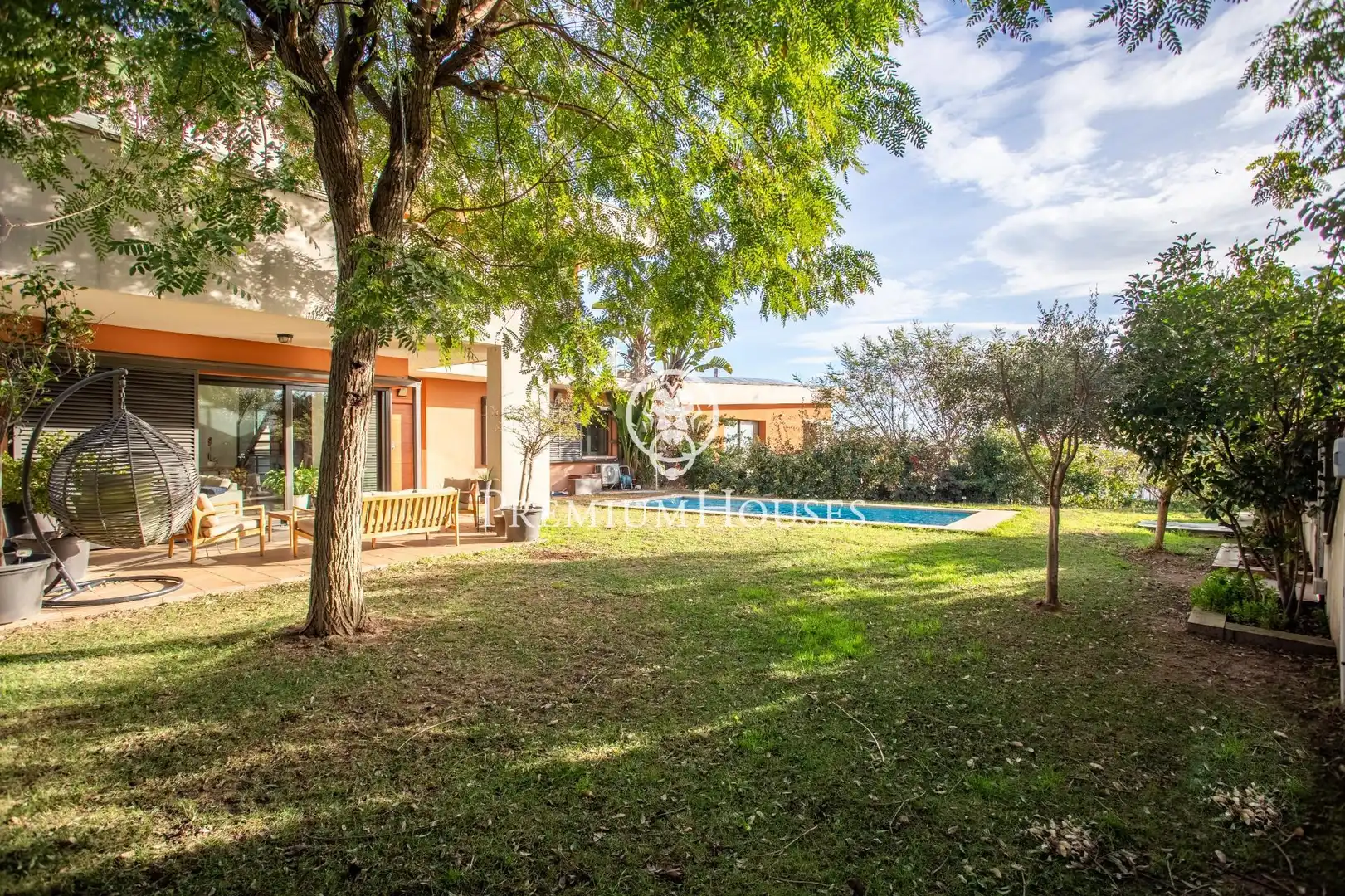 Jardí de Casa o xalet en venda en Mataró amb Aire condicionat, Parquet i Piscina
