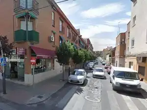 Vista exterior de Local en venda en Aranjuez amb Calefacció
