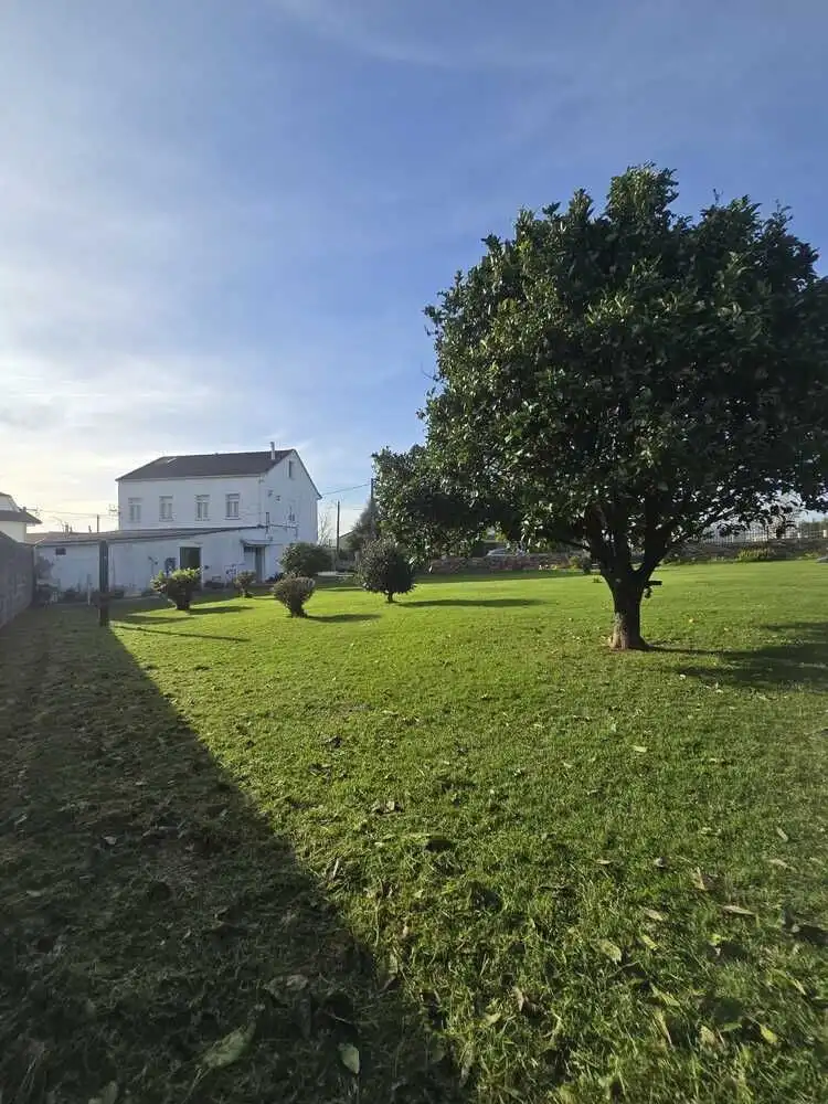 Casa con jardín en venta en A Gándara, imagen 5