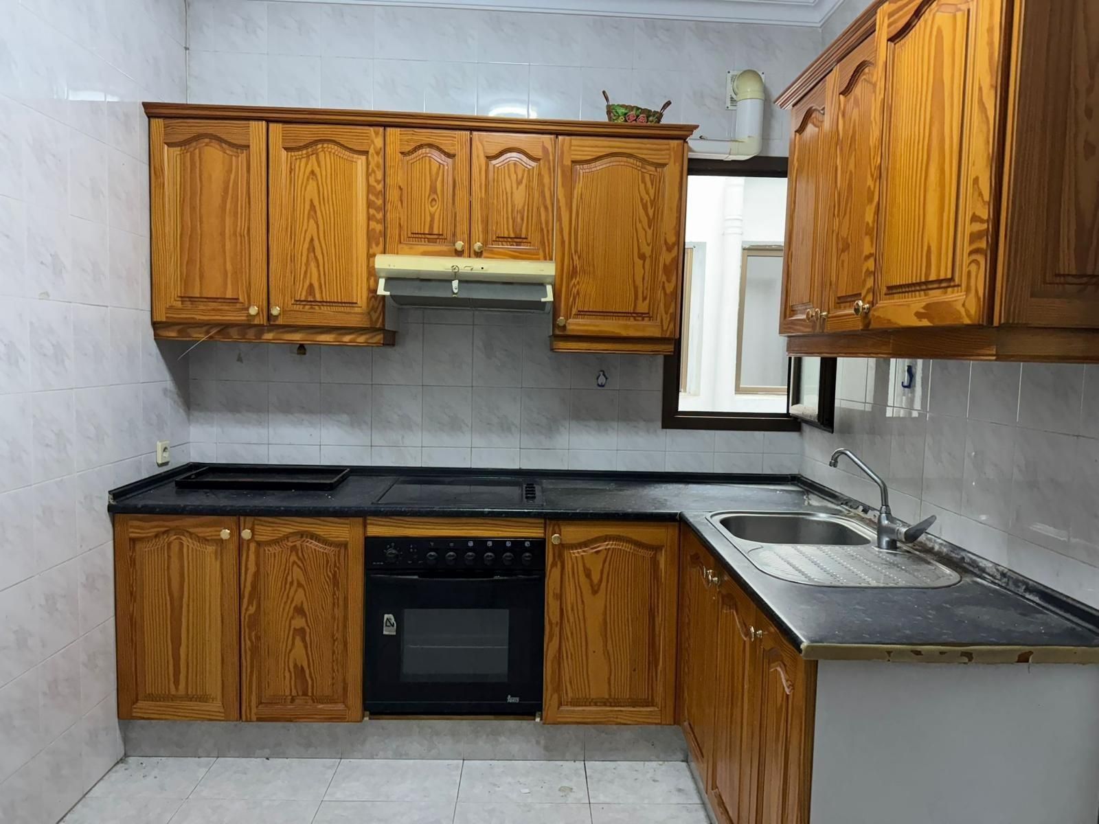 Cocina de Piso en venta en Las Palmas de Gran Canaria con Balcón