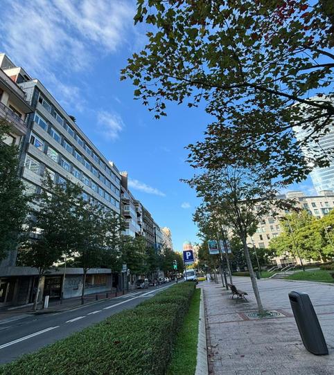 Photo 2 of Office for sale in Mazarredo, Abandoibarra - Guggenheim, Bizkaia