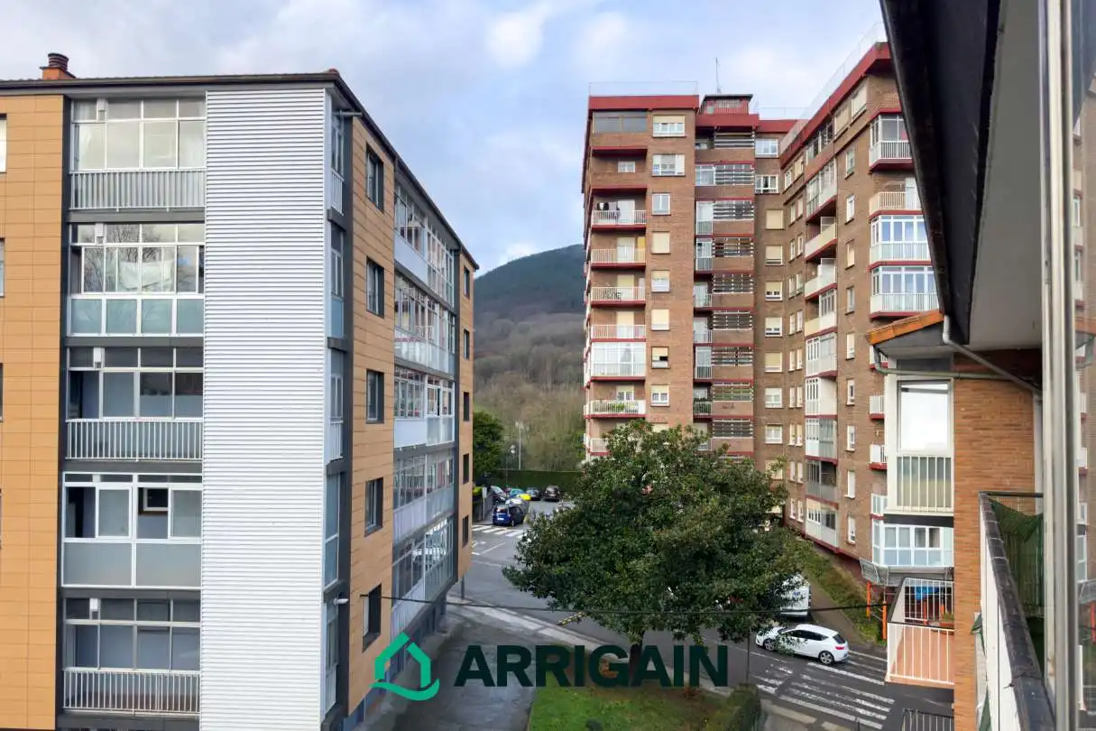 Vista exterior de Piso en venta en Andoain con Calefacción y Terraza