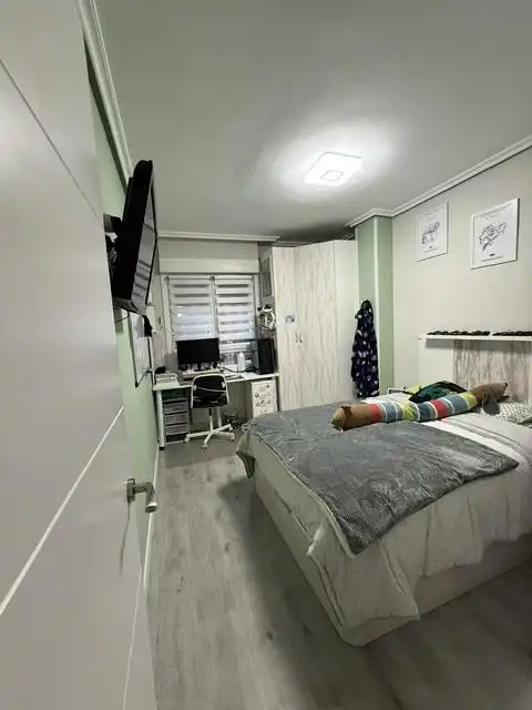 Habitación de Apartamento en venta en Vitoria - Gasteiz con Calefacción, Parquet y Terraza