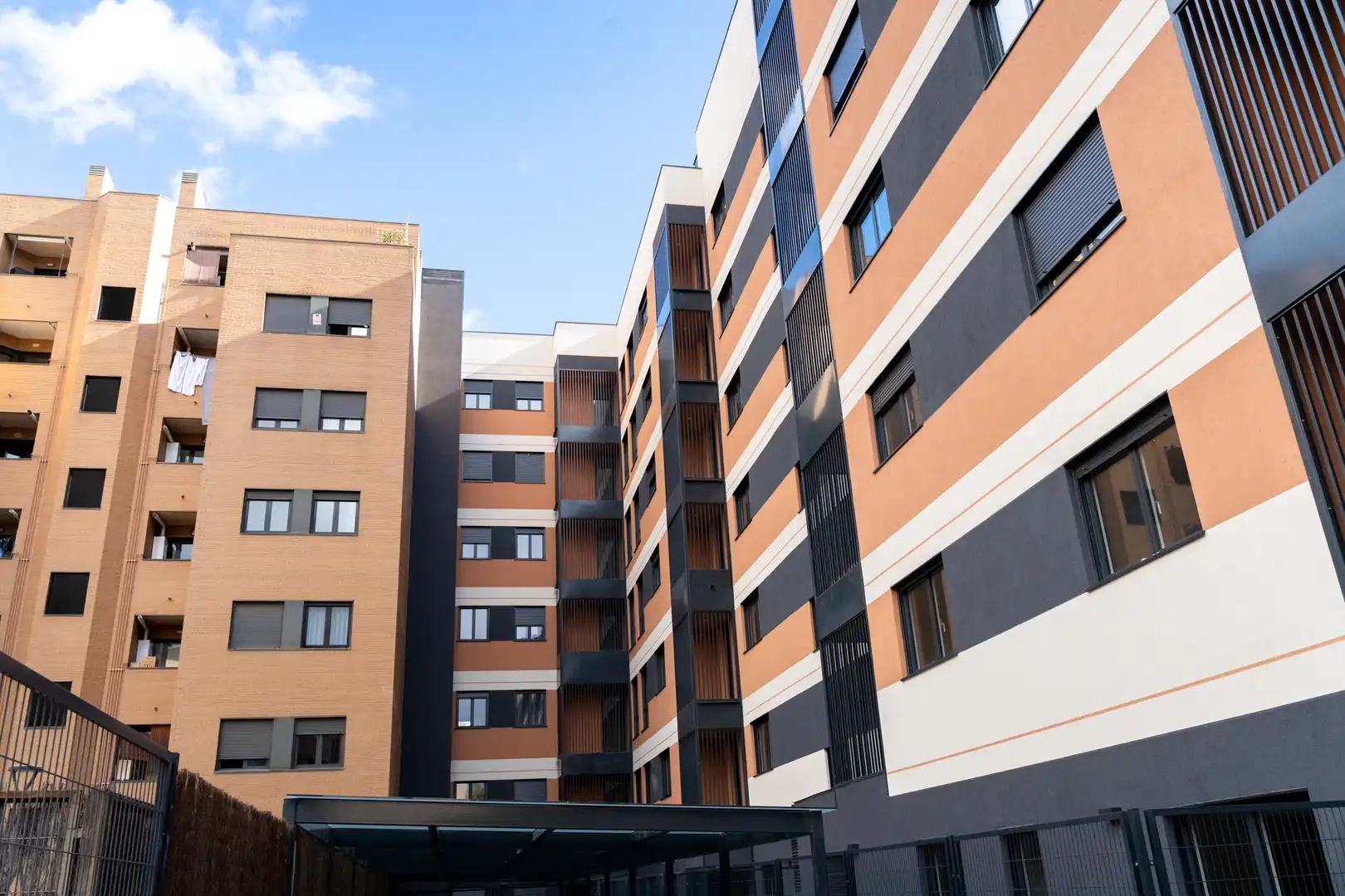 Vista exterior de Piso de alquiler en Madrid con Se aceptan mascotas
