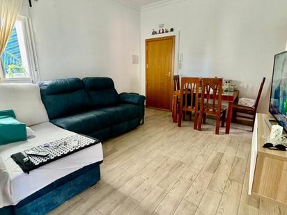 Sala d'estar de Apartament en venda en Málaga Capital amb Aire condicionat