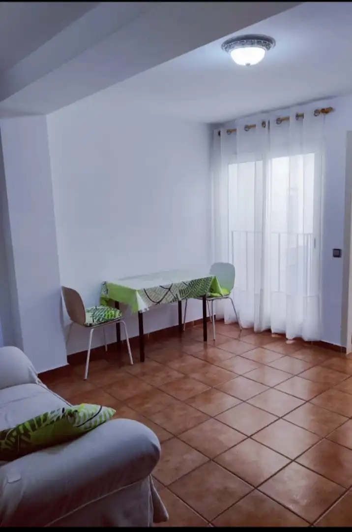 Menjador de Apartament de lloguer en Dénia amb Moblat i Balcó