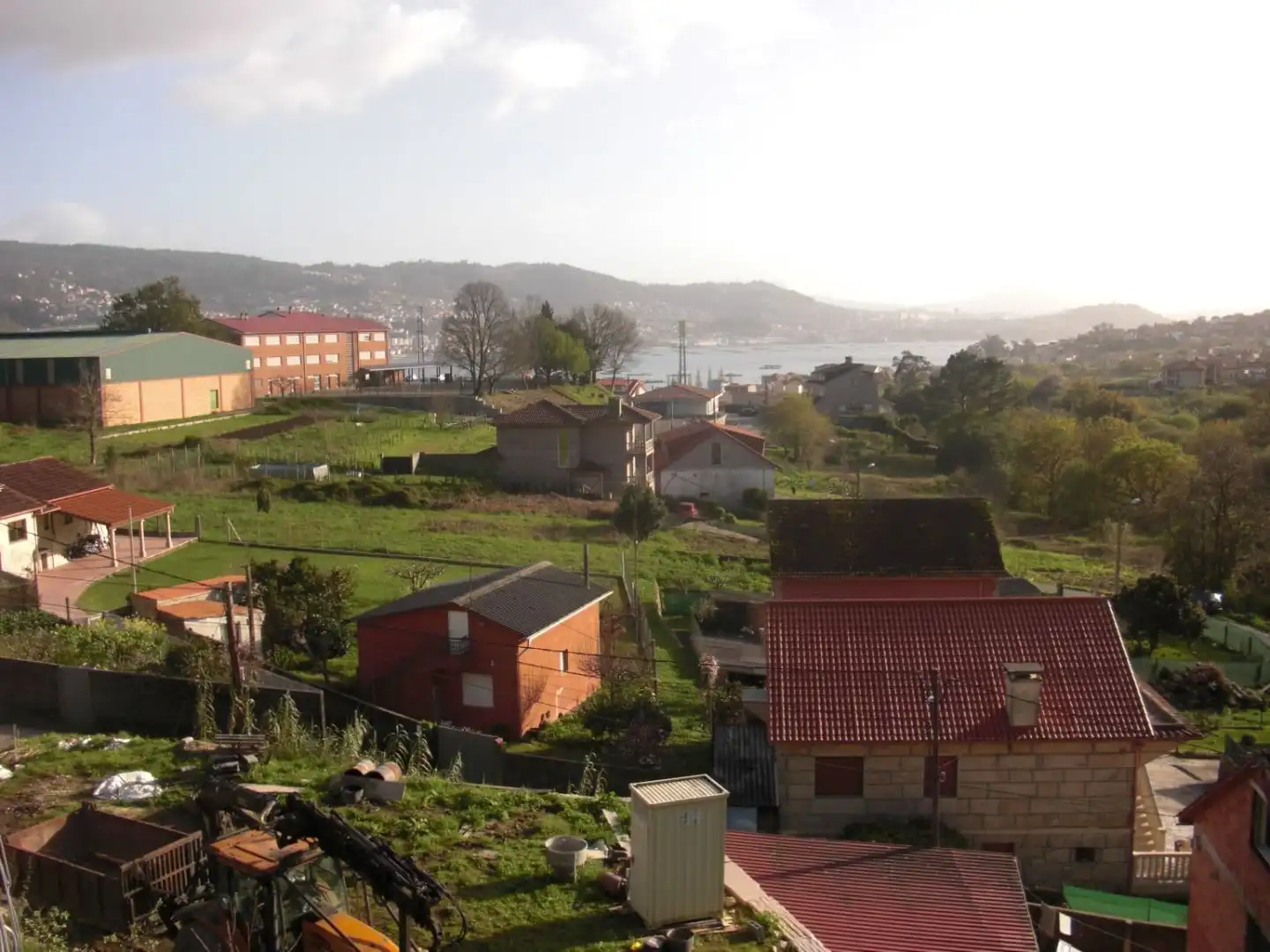 Vista exterior de Casa o xalet en venda en Moaña amb Calefacció, Jardí privat i Parquet