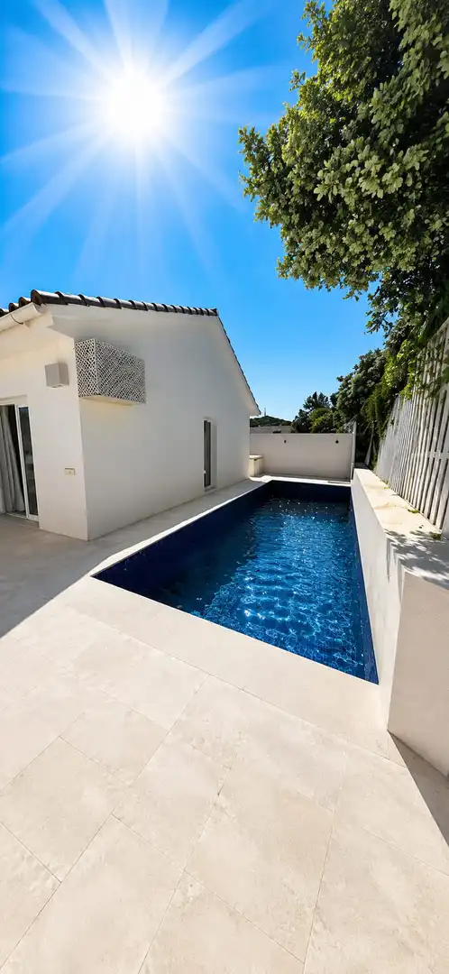 Piscina de Casa o xalet en venda en Marbella amb Aire condicionat, Jardí privat i Terrassa
