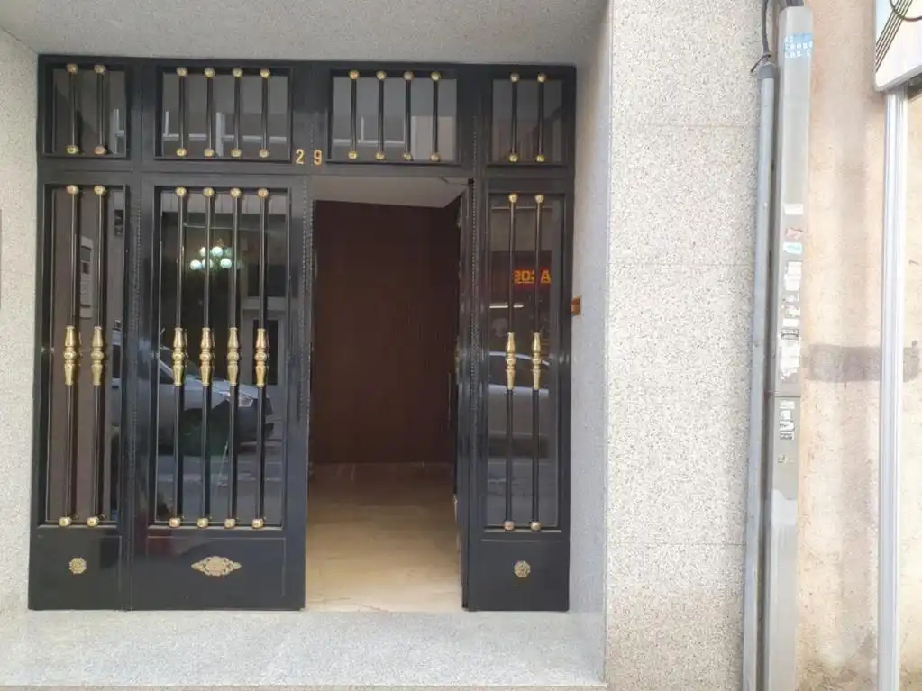 Commercial properties for sale in Burriana / Borriana