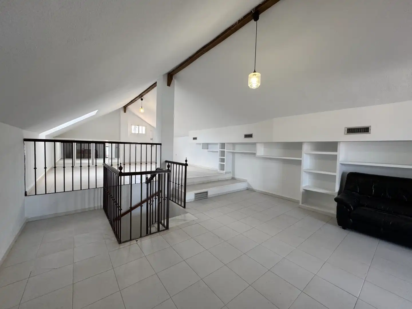 Casa o chalet de alquiler en Espartinas con Aire acondicionado, Calefacción y Jardín privado