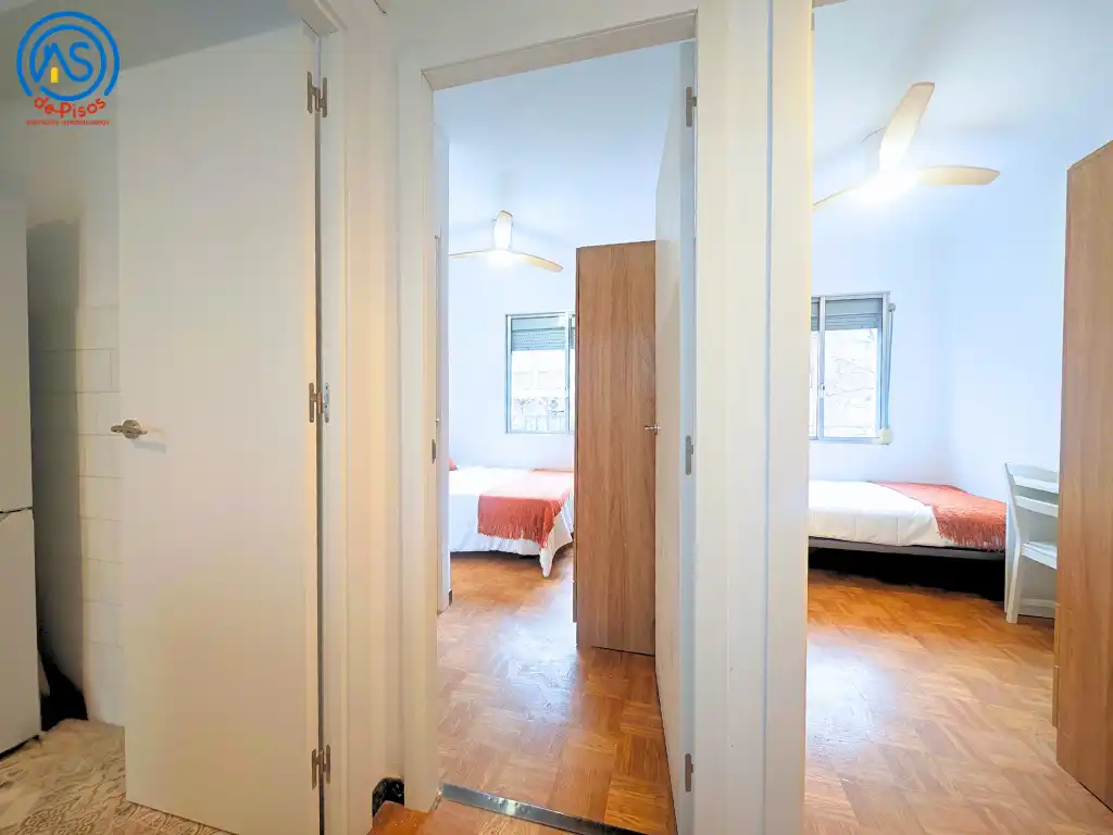 Flat for rent in Calle de Martínez Vargas, 2, Barrio Torrero
