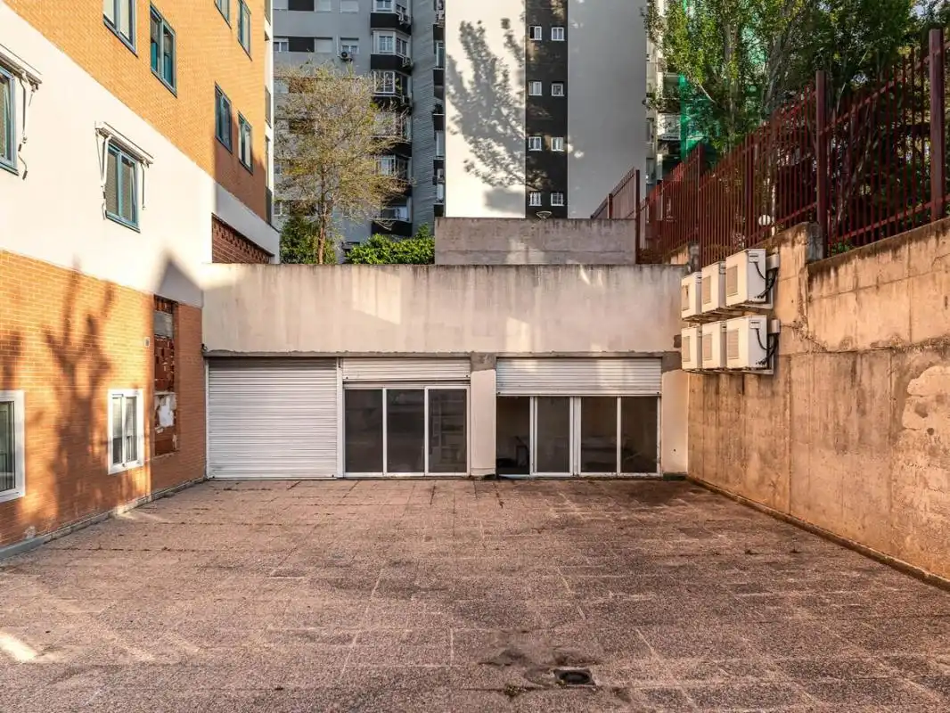 Exterior view of Commercial properties for sale in Coslada  with Heating and Terrace