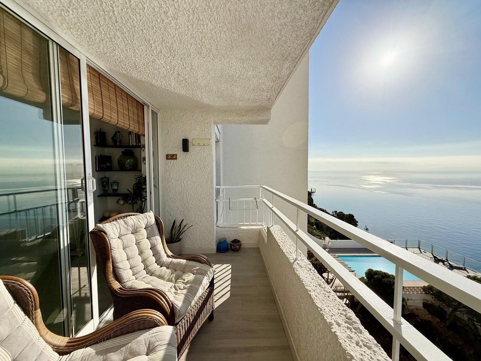 Terraza de Piso en venta en  Almería Capital con Aire acondicionado, Terraza y Piscina comunitaria