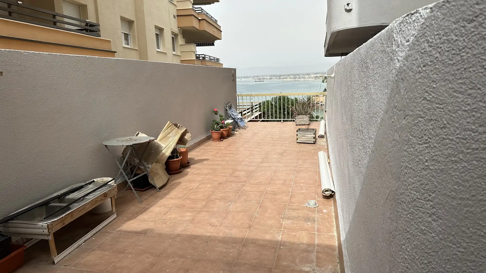 Appartamento con terrazza in vendita a Mar i Camp - Platja dels Capellans, imagen 4