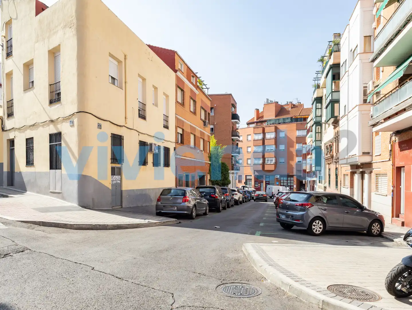 Vista exterior de Pis en venda en Madrid amb Calefacció i Moblat