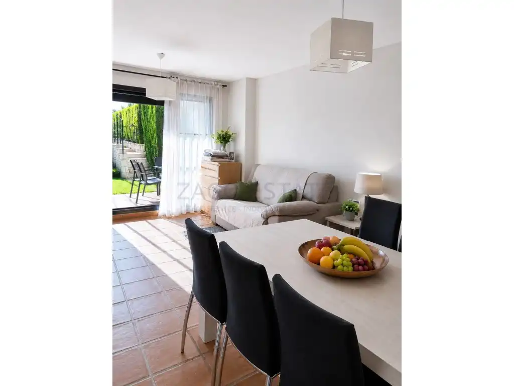 Duplex to rent in Calle Berlin, imagen 3