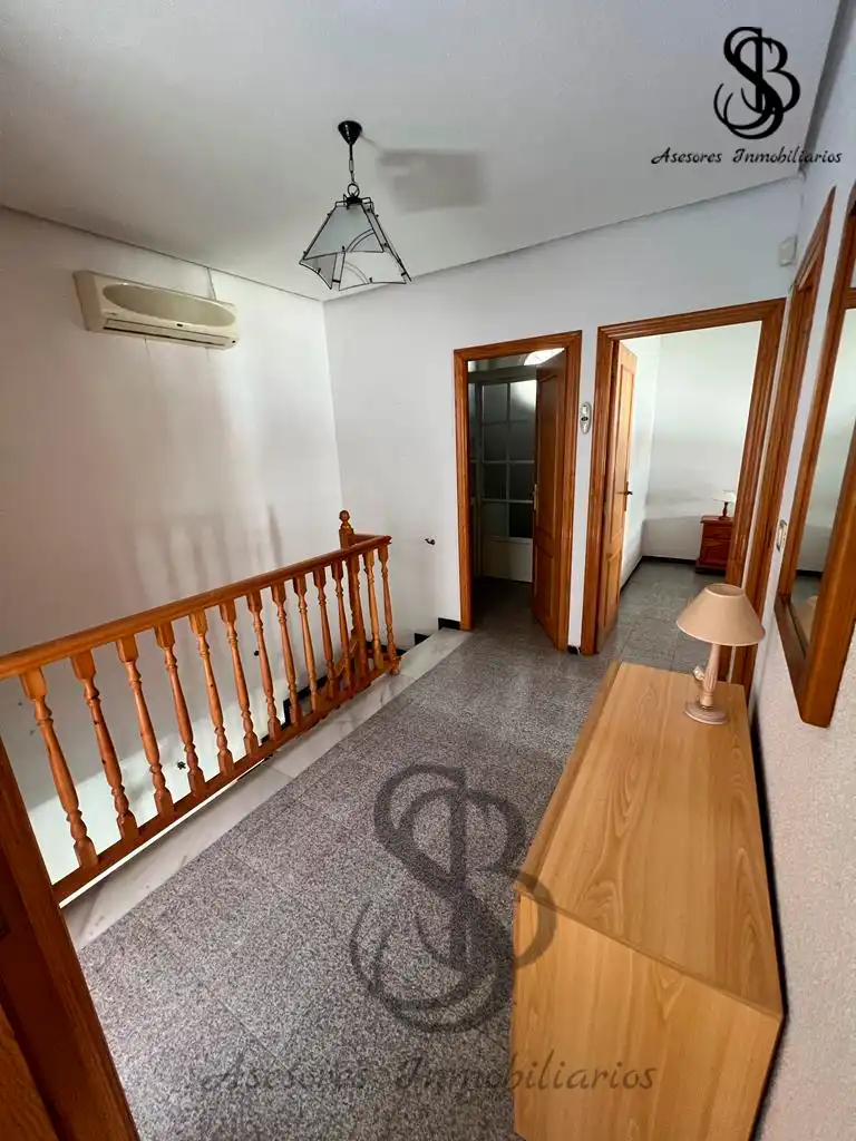 Doppelhaushälfte mit Terrasse zum Verkauf in Avinguda de Portugal, imagen 14