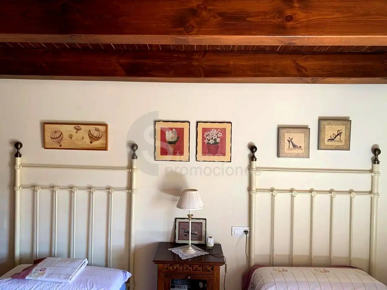Dormitori de Casa o xalet en venda en Álora amb Aire condicionat, Jardí privat i Terrassa