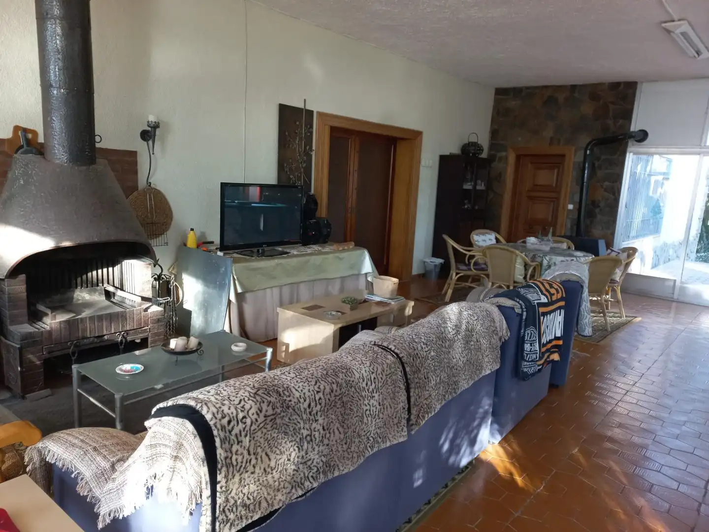 Casa de campo con gran almacén, Bild 5