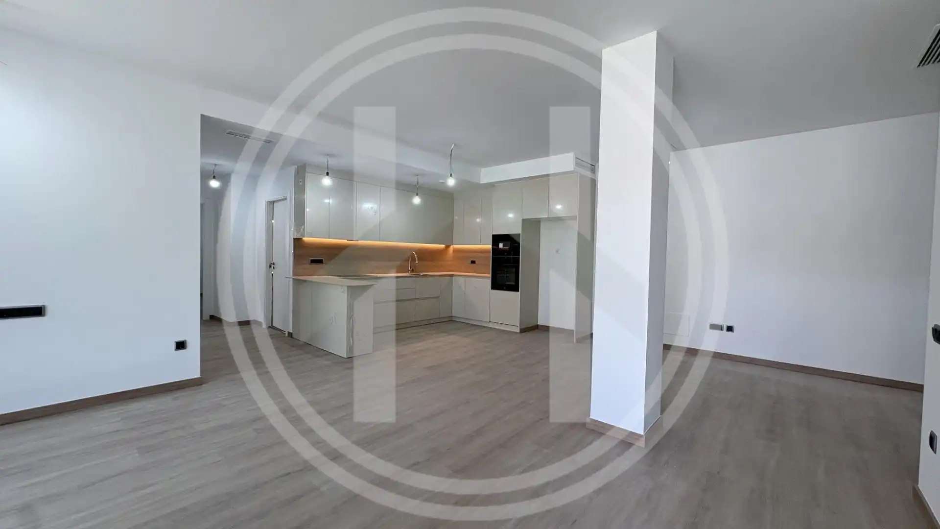 Cuina de Pis en venda en Granollers amb Aire condicionat, Calefacció i Parquet