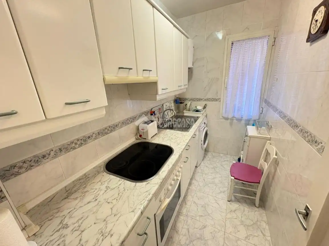 Cocina de Piso en venta en Madrid con Calefacción