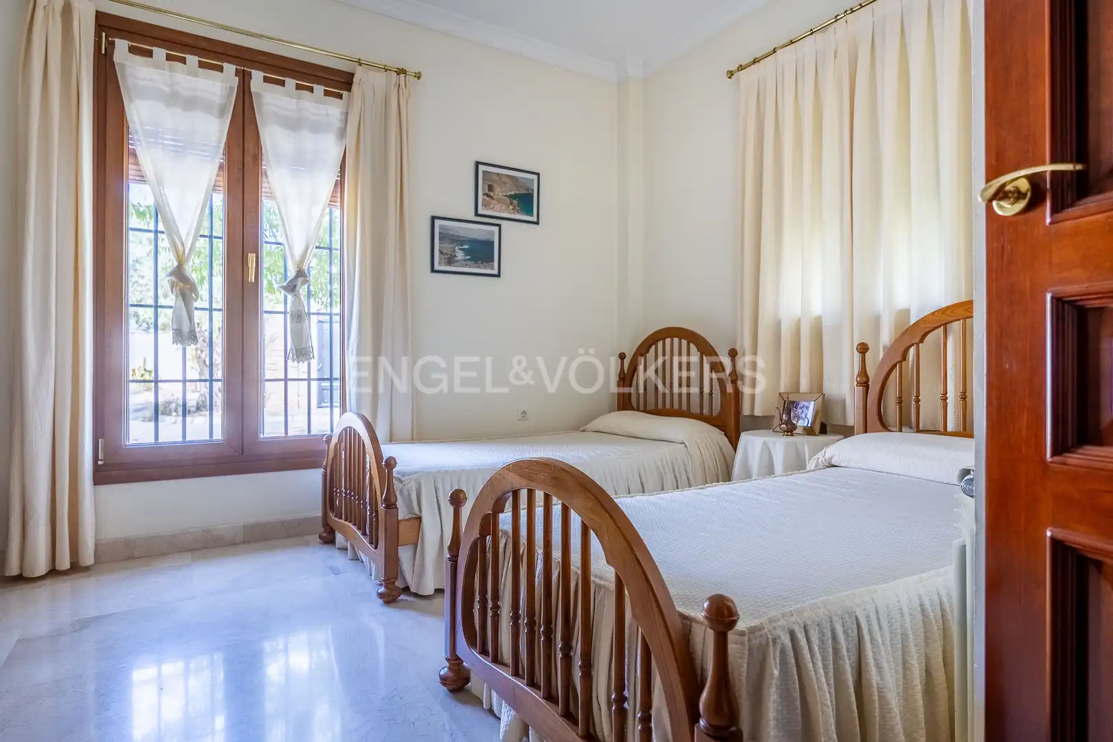 House with terrace for sale in Sanlúcar la Mayor, imagen 22