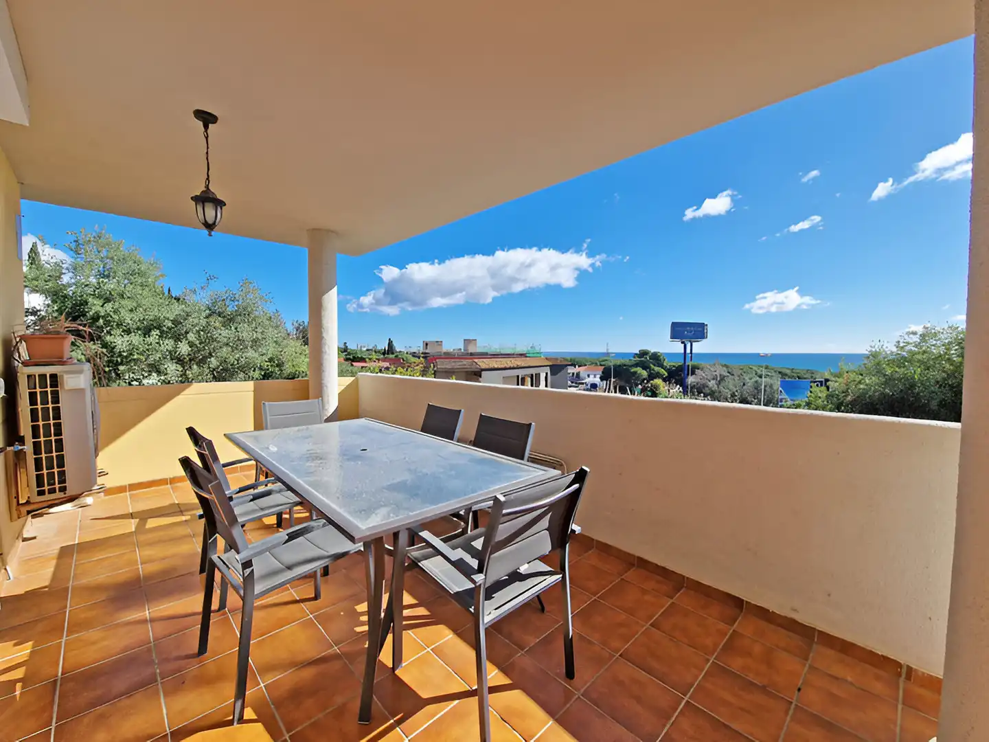 Terrassa de Planta baixa en venda en Marbella amb Aire condicionat, Terrassa i Piscina