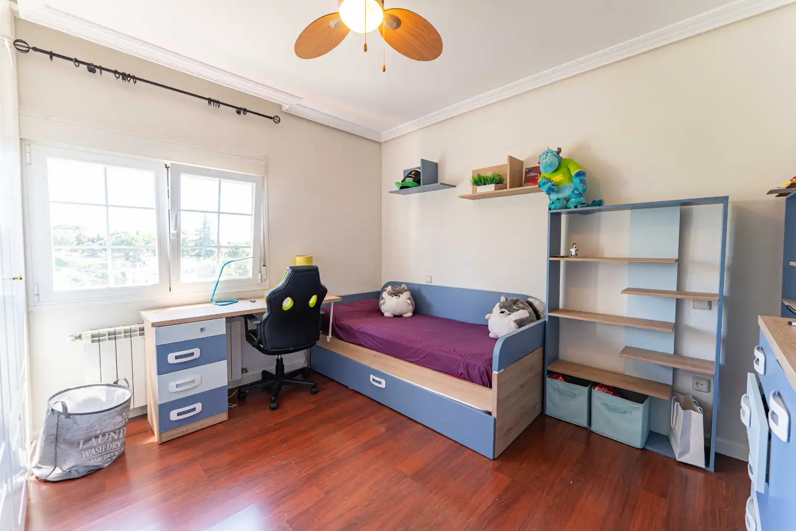 Habitación de Casa adosada en venta en Torrelodones con Calefacción, Jardín privado y Terraza