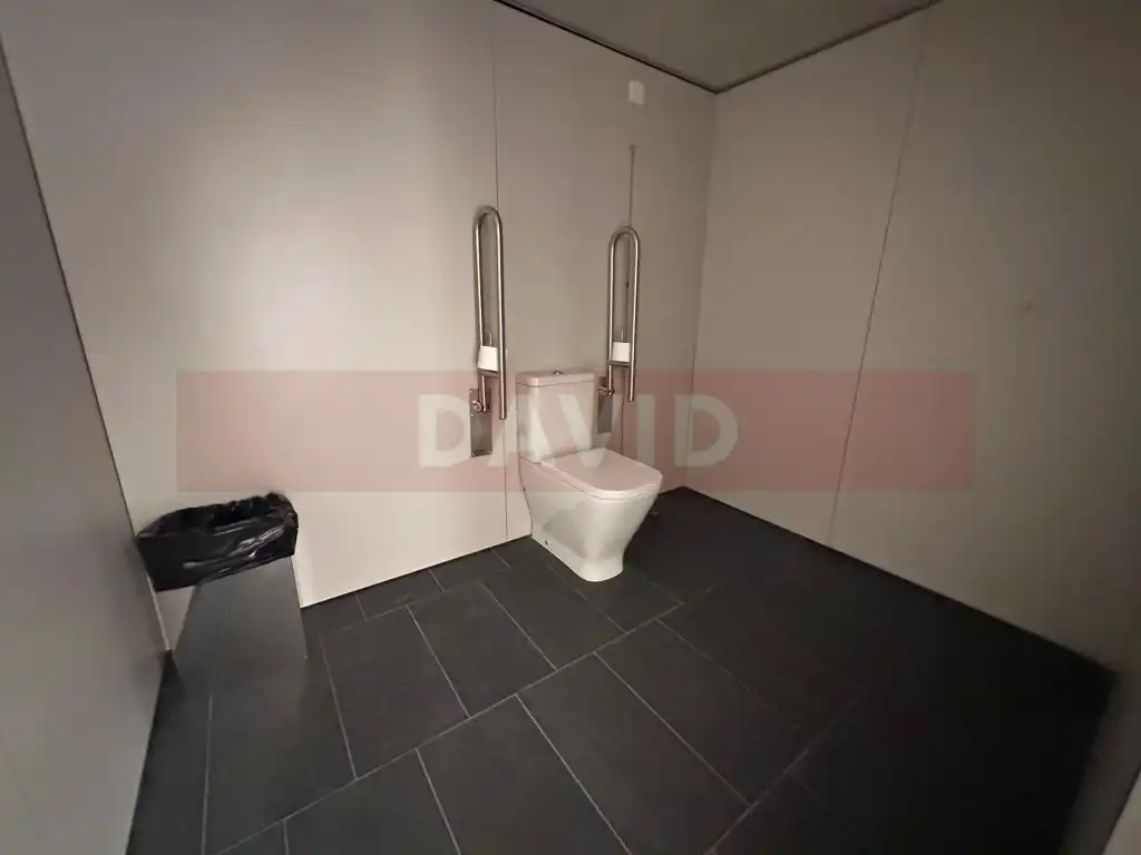 Badezimmer von Geschaftsraum zur Miete in Barcelona