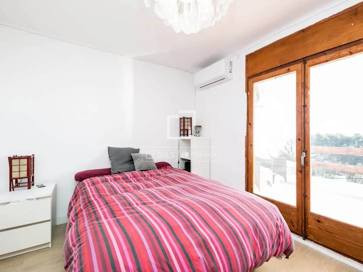 Bedroom of Houses for sale in Castelldefels  with Air Conditioner, Private garden and Terrace