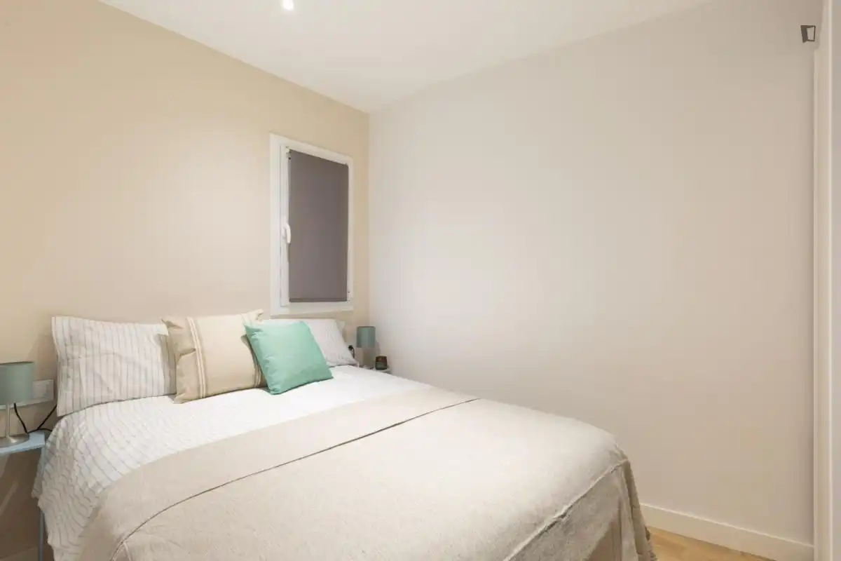 Estudio de alquiler en Sants-Badal