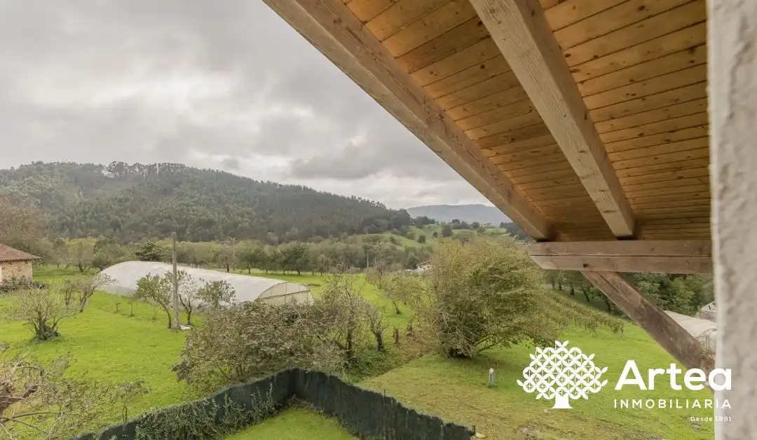 Garden of Detached homes for sale in Lezama  with Heating, Private garden and Terrace