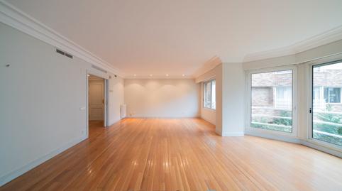 Foto 4 de Pis de lloguer a Calle del Abedul, Nueva España,  Madrid Capital