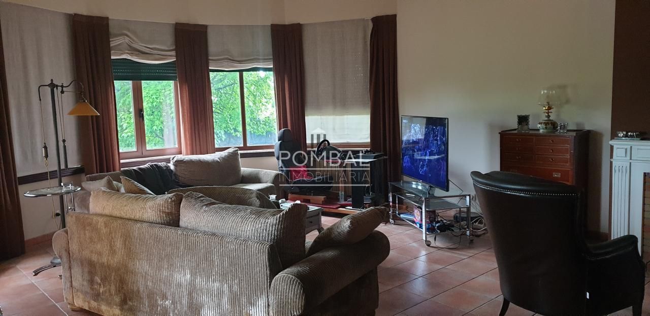 Sala d'estar de Casa o xalet en venda en Vilamarín amb Calefacció, Jardí privat i Parquet