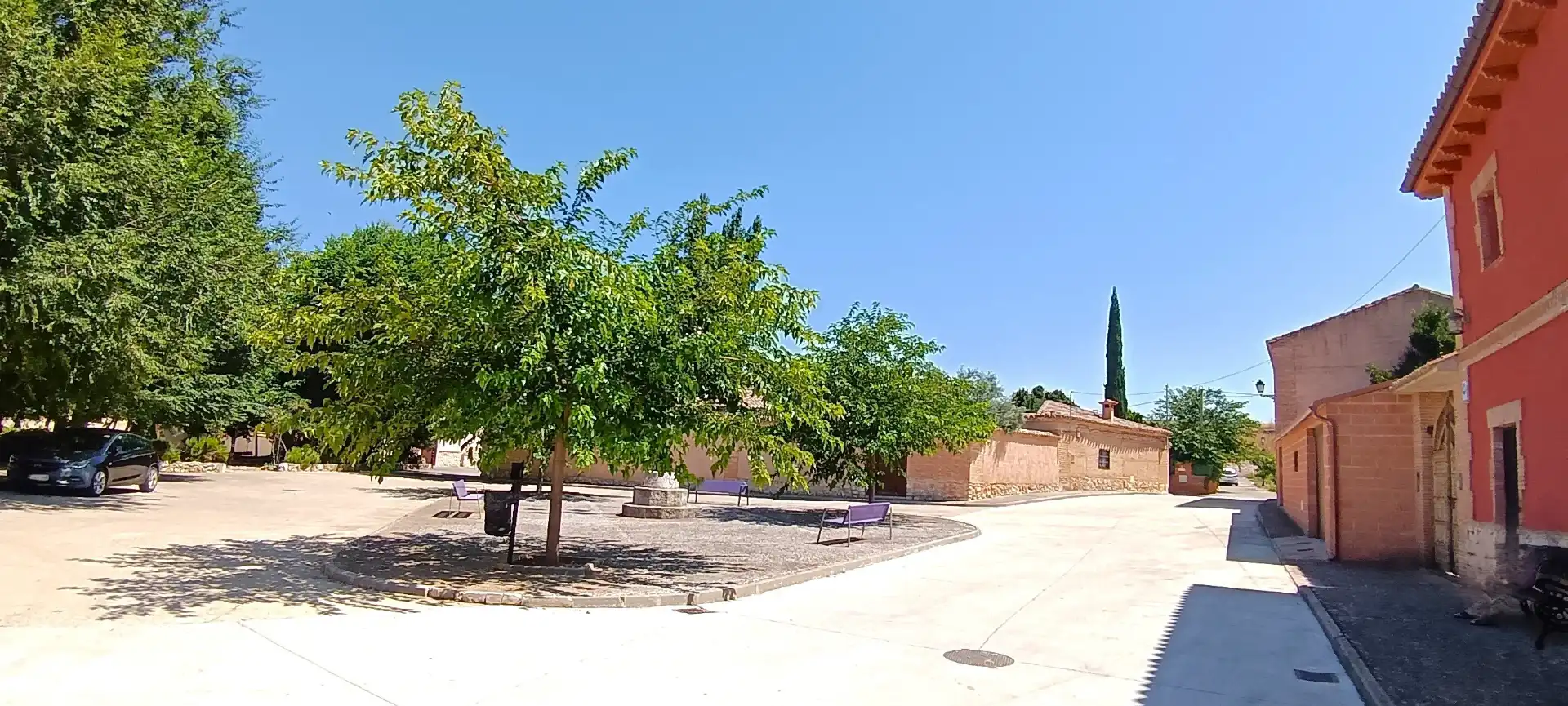 Vista exterior de Casa o xalet en venda en Valdearenas amb Balcó