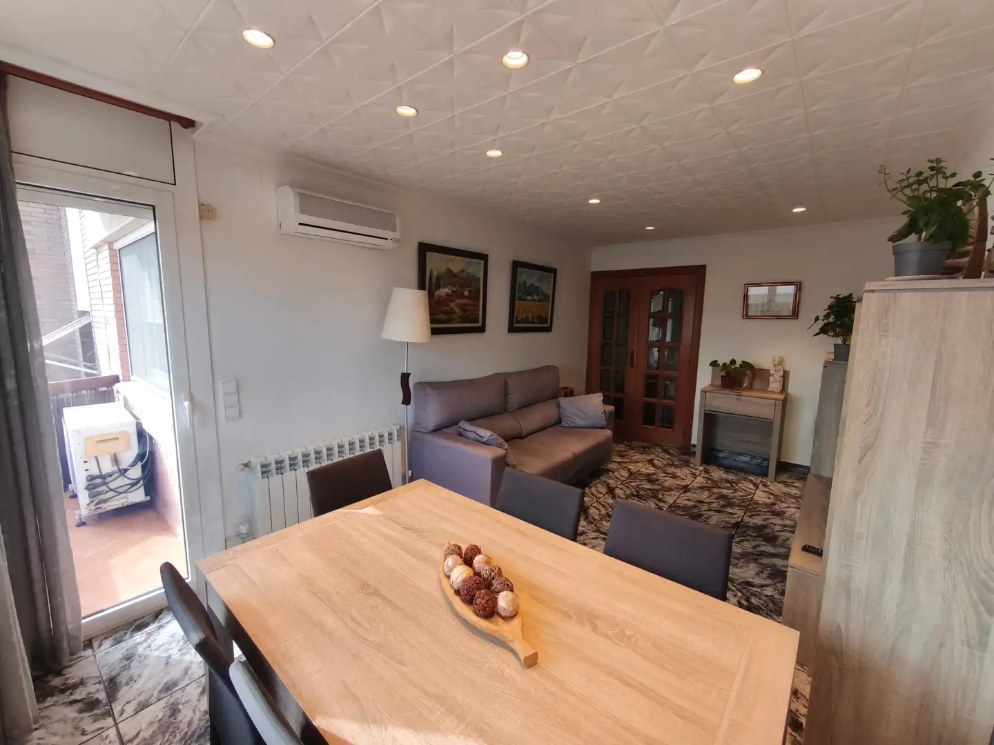 Sala de estar de Piso en venta en Sant Adrià de Besòs con Aire acondicionado, Calefacción y Terraza