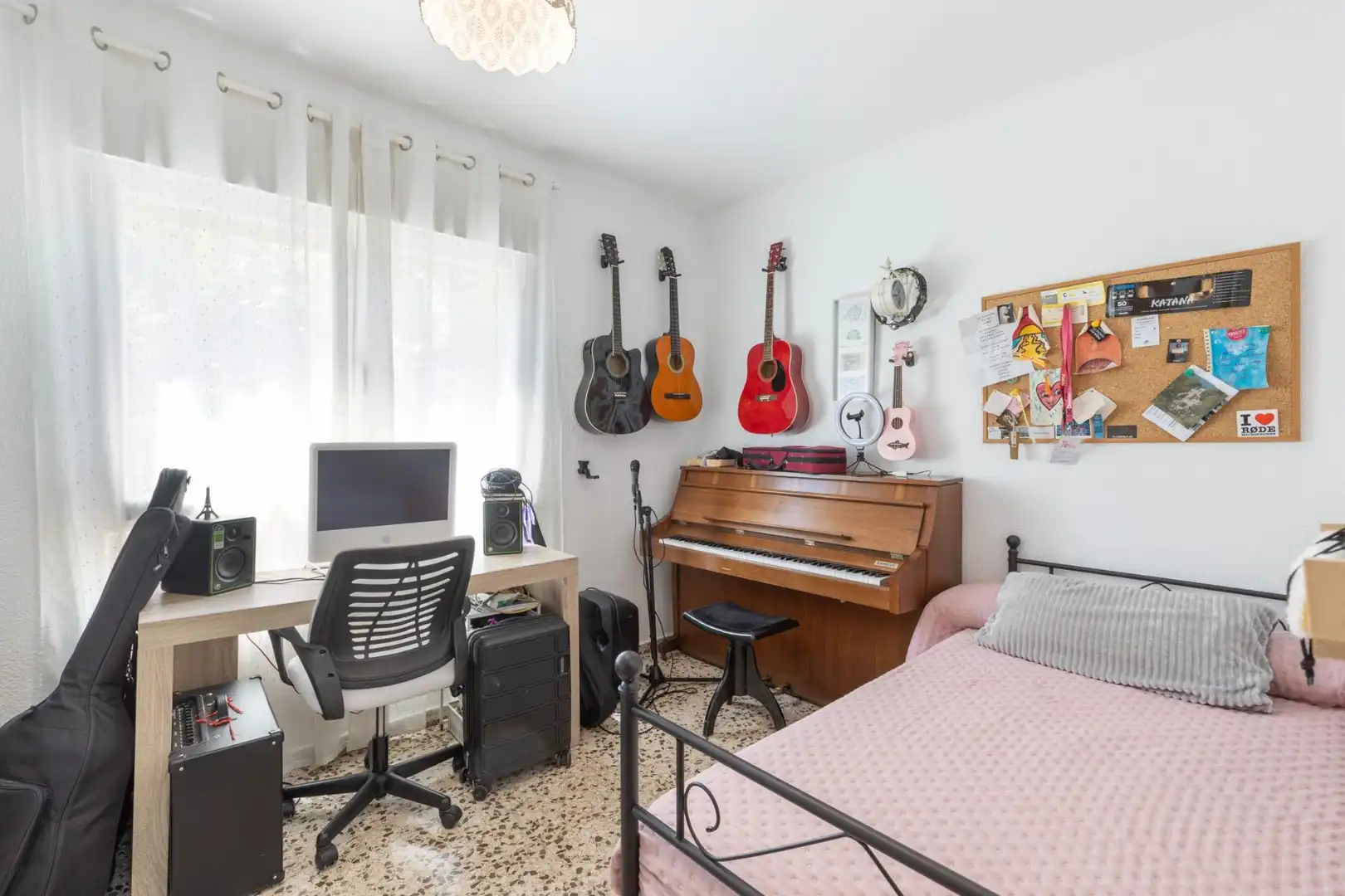 Habitación de Piso en venta en Maracena con Balcón