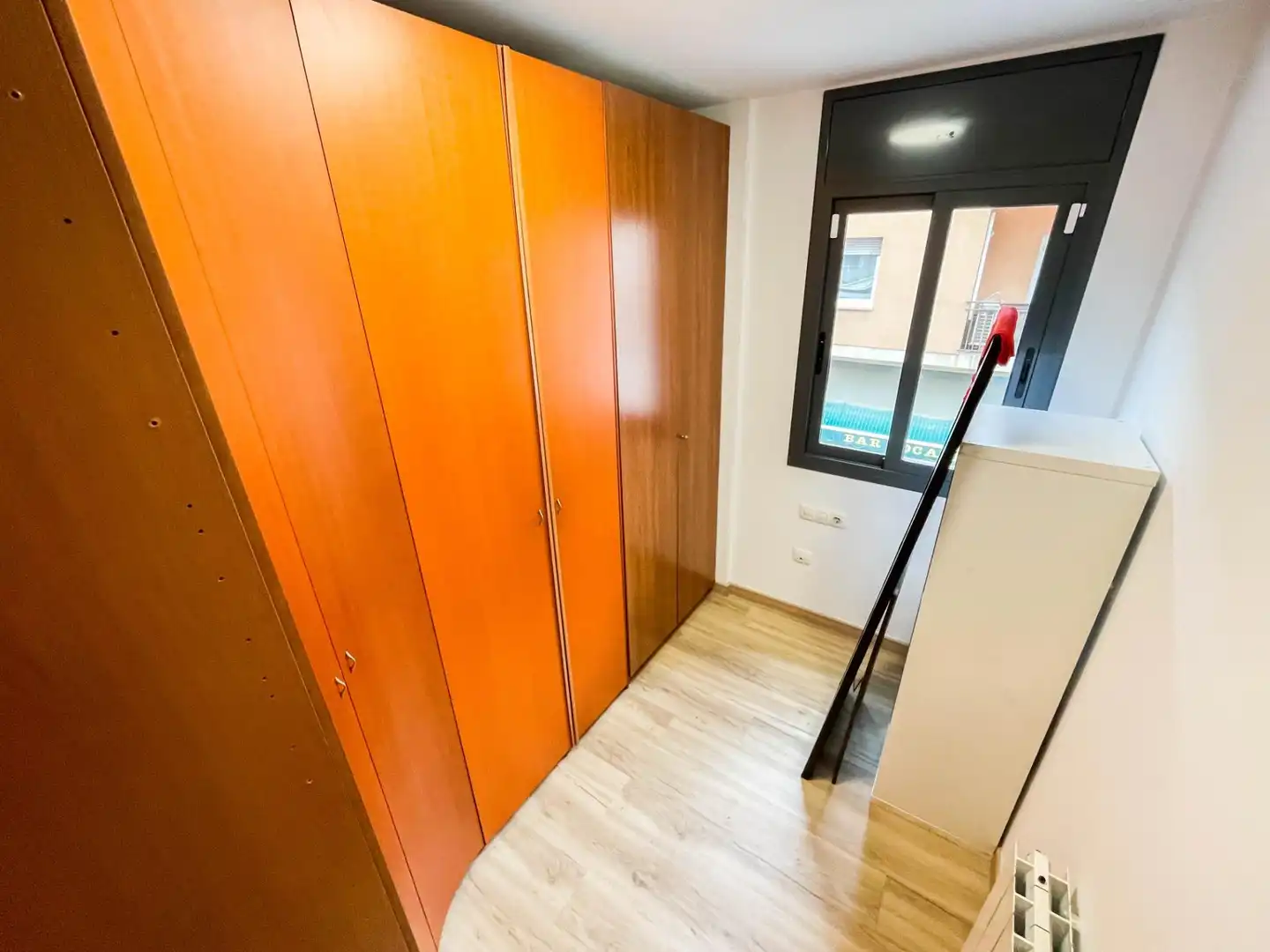 Habitación de Piso en venta en Olesa de Montserrat con Calefacción, Parquet y Amueblado