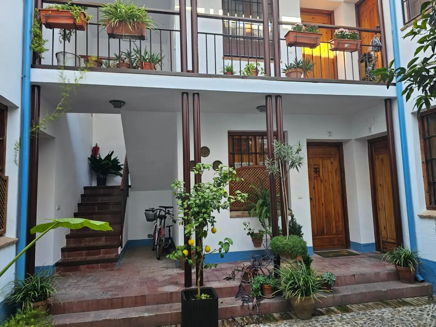 Außenansicht von Maisonette zum Verkauf in Córdoba mit Klimaanlage
