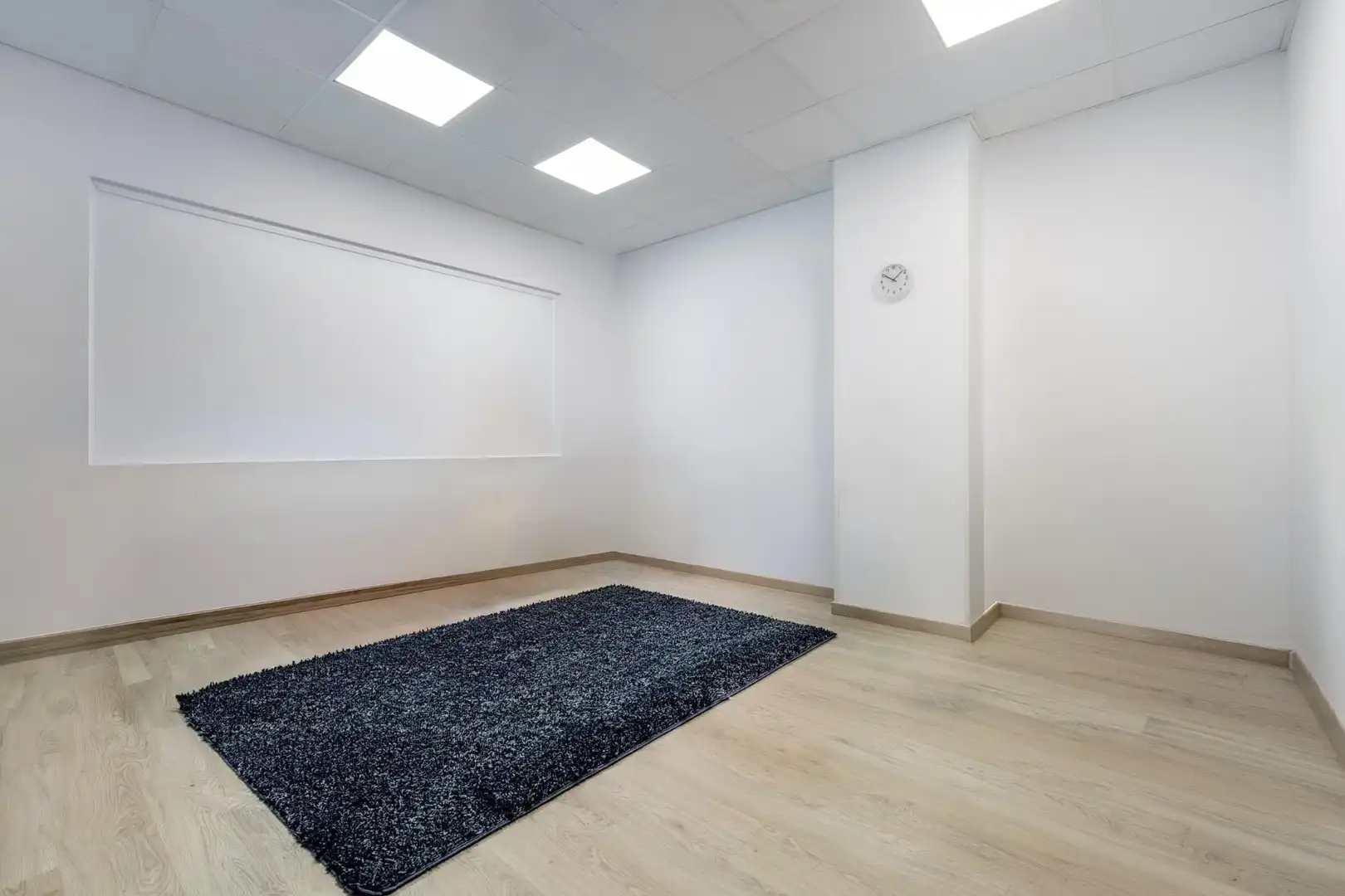 Business premises for sale in Calle de la Costa de la Luz, imagen 5