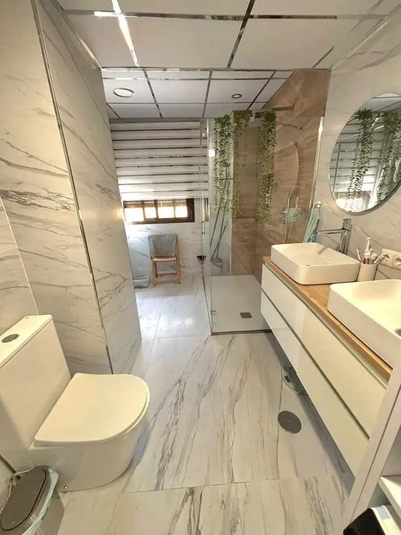 Bathroom of Attic for sale in Alcalá de Guadaira  with Terrace