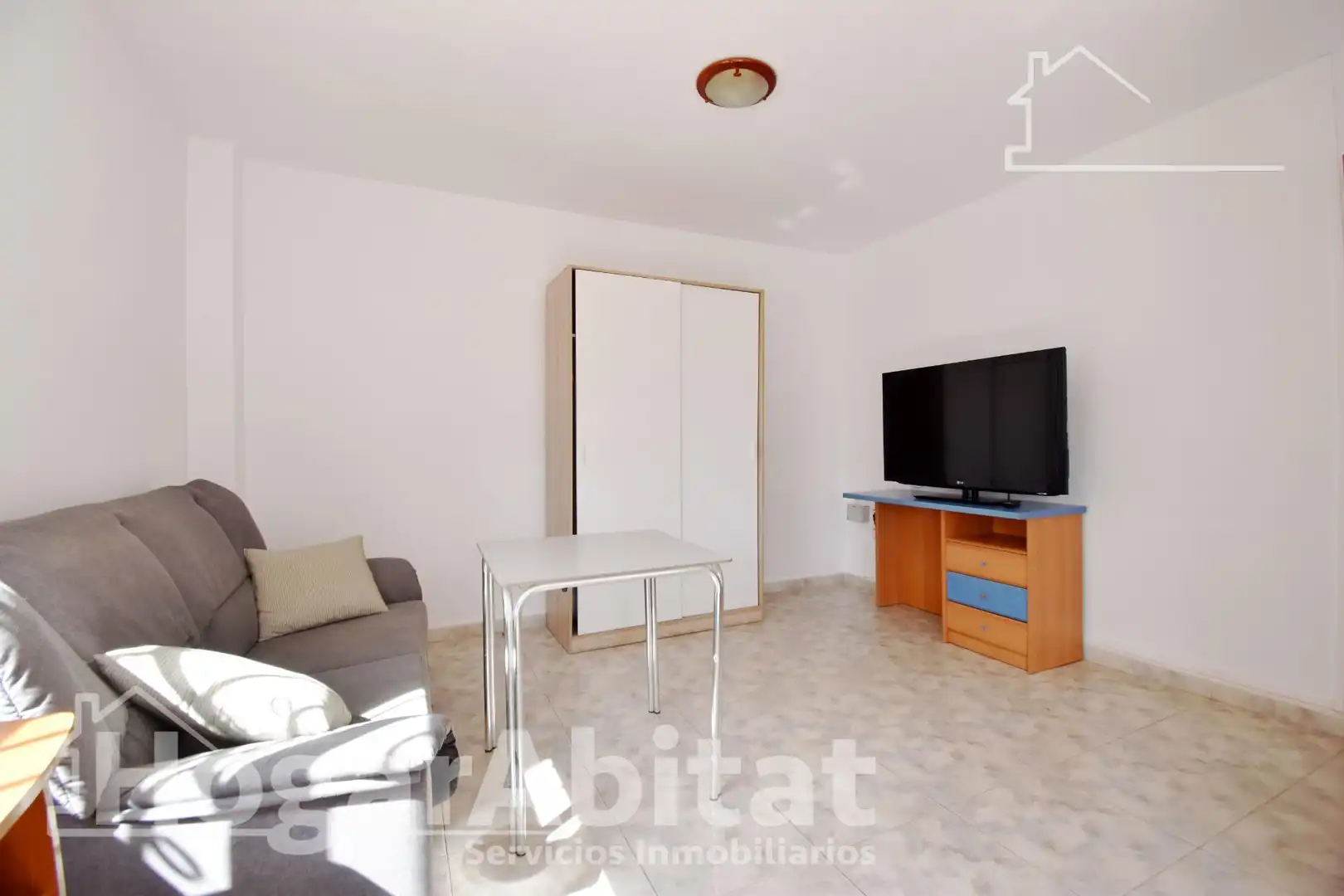 Schlafzimmer von Wohnung zum Verkauf in Piles mit Möbliert