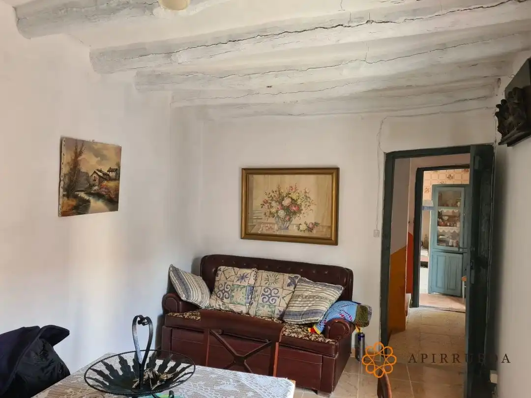 Sala de estar de Casa o chalet en venta en Escatrón con Calefacción y Amueblado