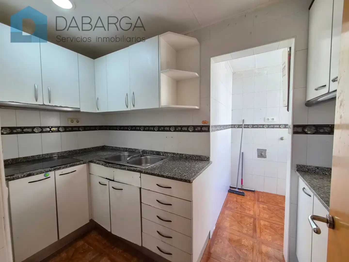 Küche von Wohnung zum Verkauf in Montcada i Reixac