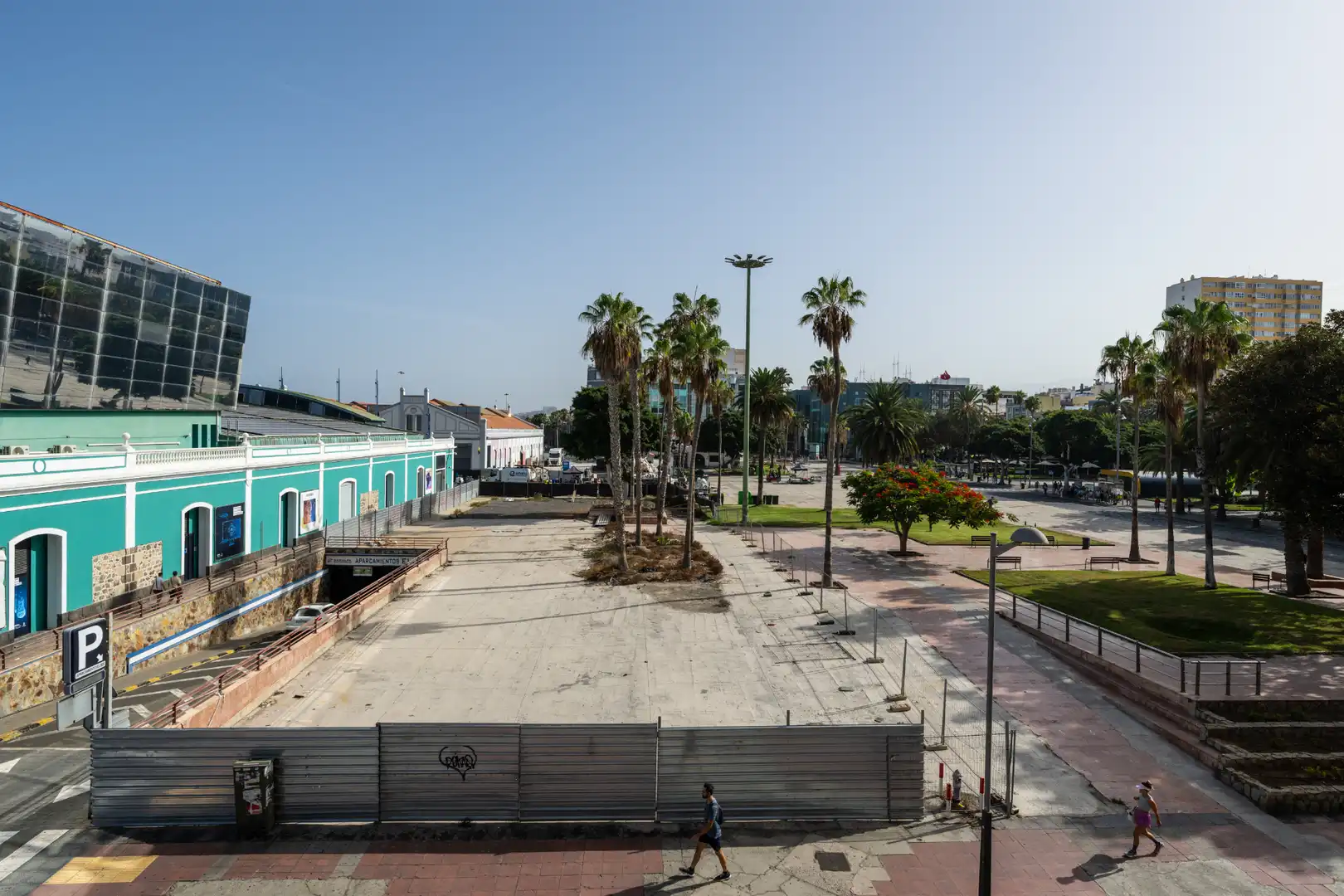Exterior view of Study for rent in Las Palmas de Gran Canaria  with Oven, Washing machine and Balcony