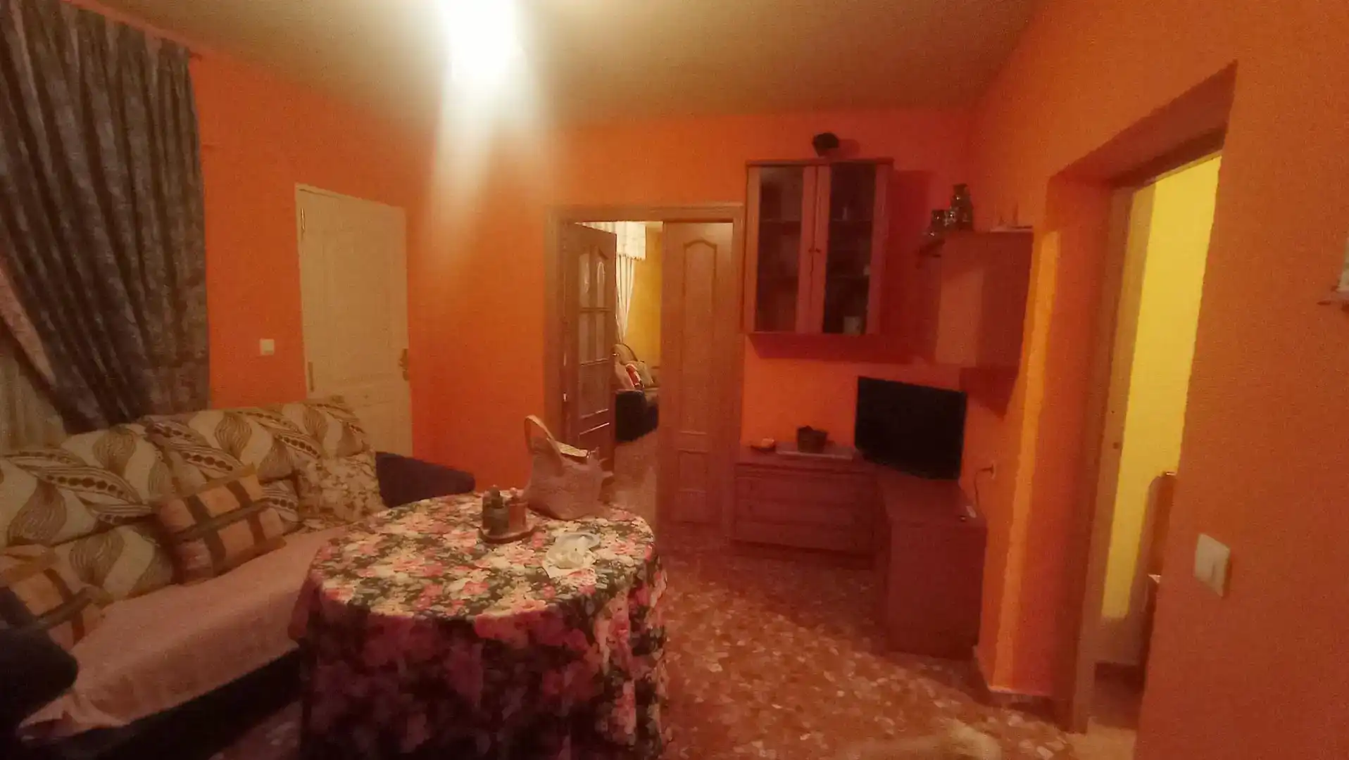Sala d'estar de Casa adosada en venda en Abenójar amb Aire condicionat, Jardí privat i Traster