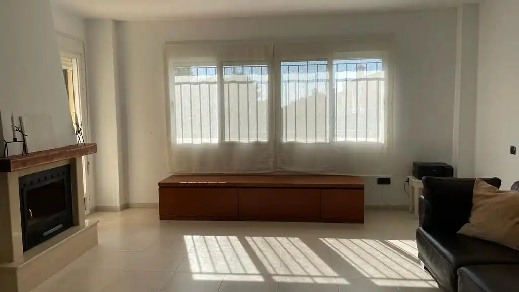 Casa amb piscina en venda a Montornés - Las Palmas - El Refugio, imagen 8