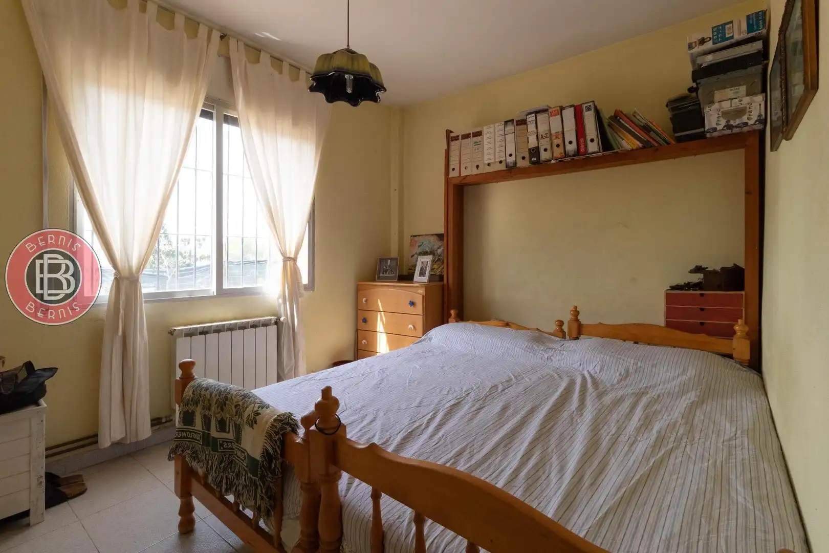 Dormitori de Finca rústica en venda en Els Hostalets de Pierola amb Calefacció, Jardí privat i Parquet
