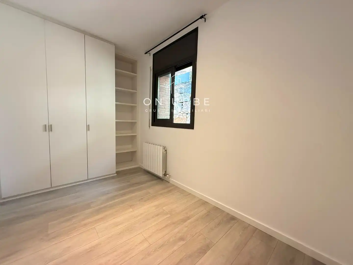 Dormitori de Casa adosada en venda en Sant Cugat del Vallès amb Aire condicionat