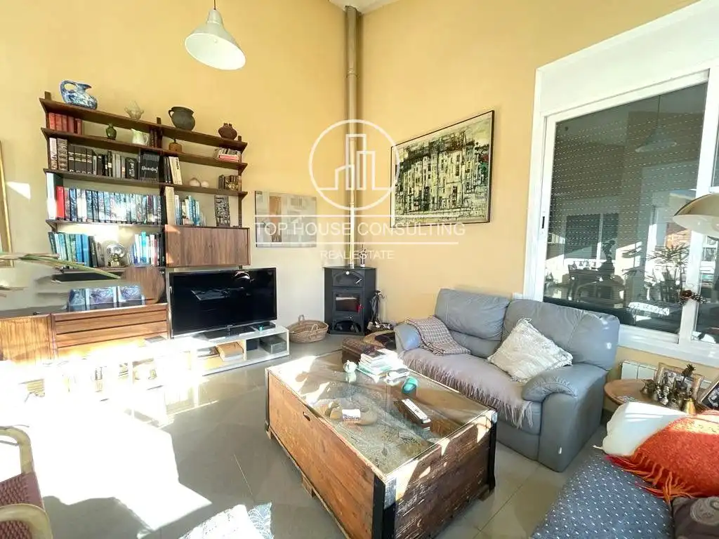 Sala de estar de Casa o chalet en venta en Òrrius con Aire acondicionado, Calefacción y Terraza
